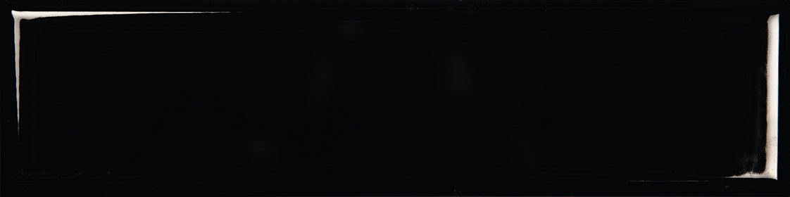 Charlot Negro Brillante 28.5x7.2 cm — Cesantoni